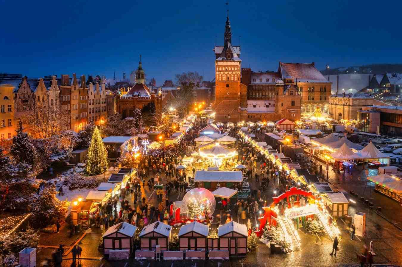 Poland Contractor Management – Compliant contractor onboarding and classification in Poland by Jackson & Frank.