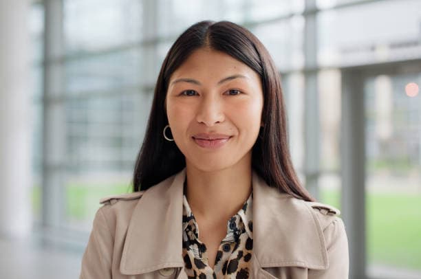 Jennifer H. Jennifer H.